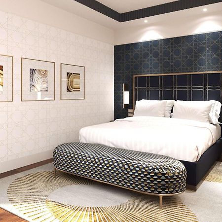ホテル Hilton Turin Centre エクステリア 写真
